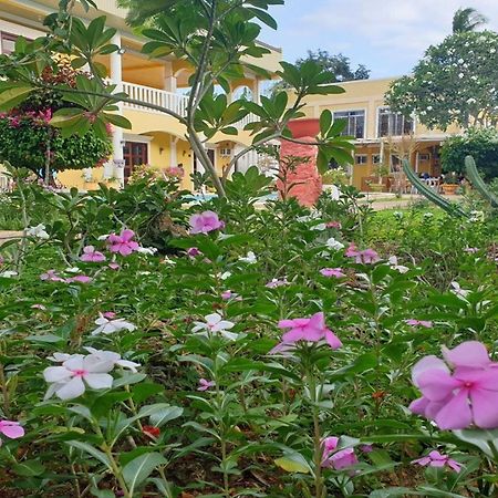 Hanbee'S Resort Puerto Princesa Екстер'єр фото
