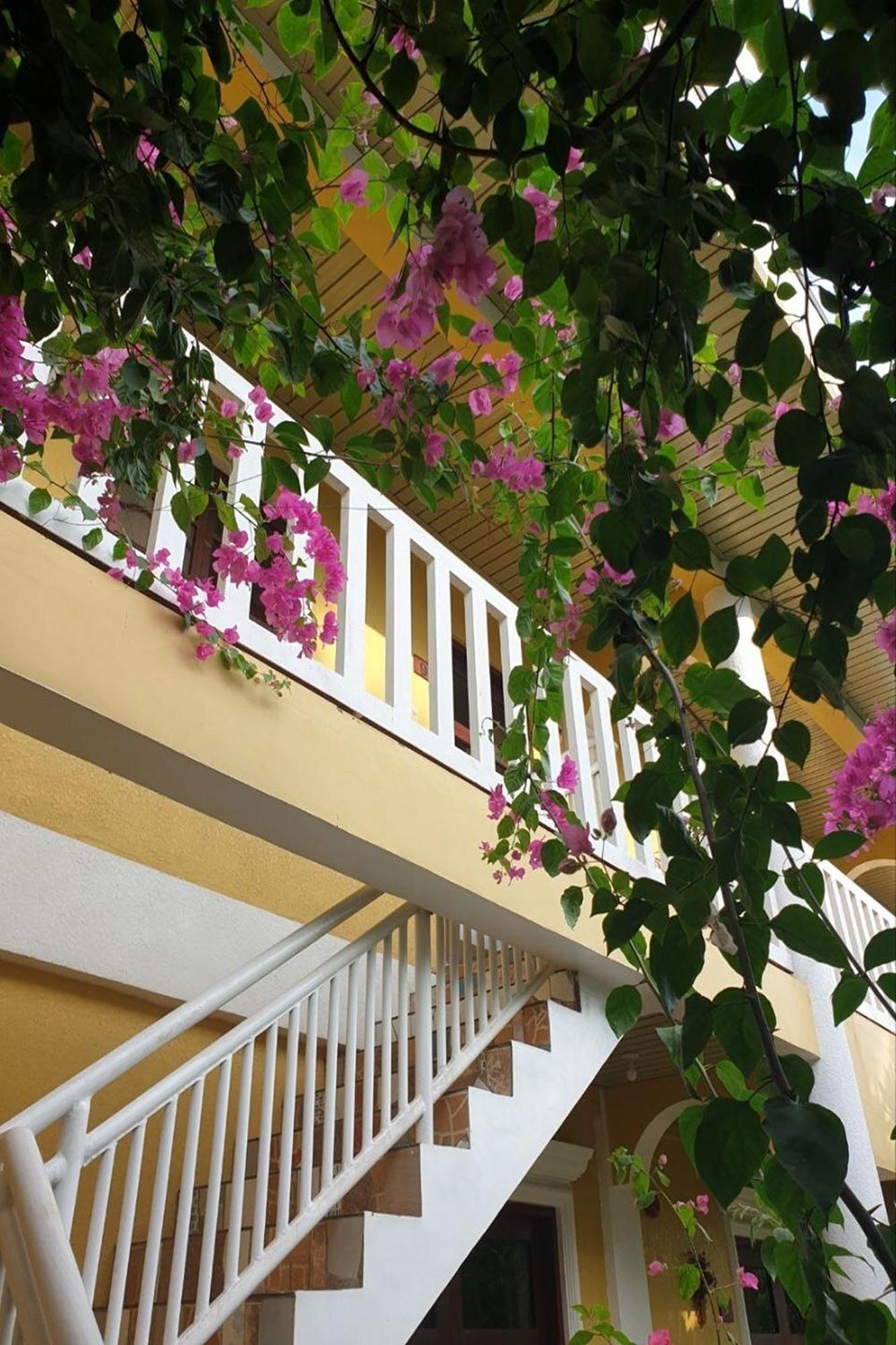 Hanbee'S Resort Puerto Princesa Екстер'єр фото